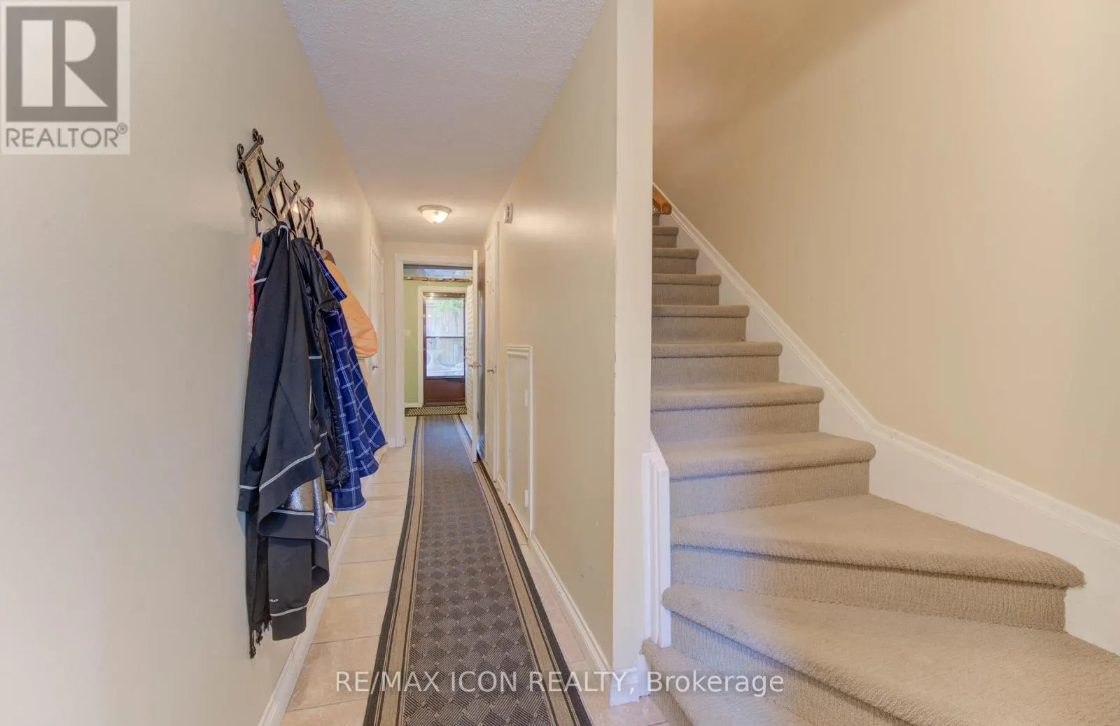 57 - 49 CEDARWOODS CRESCENT