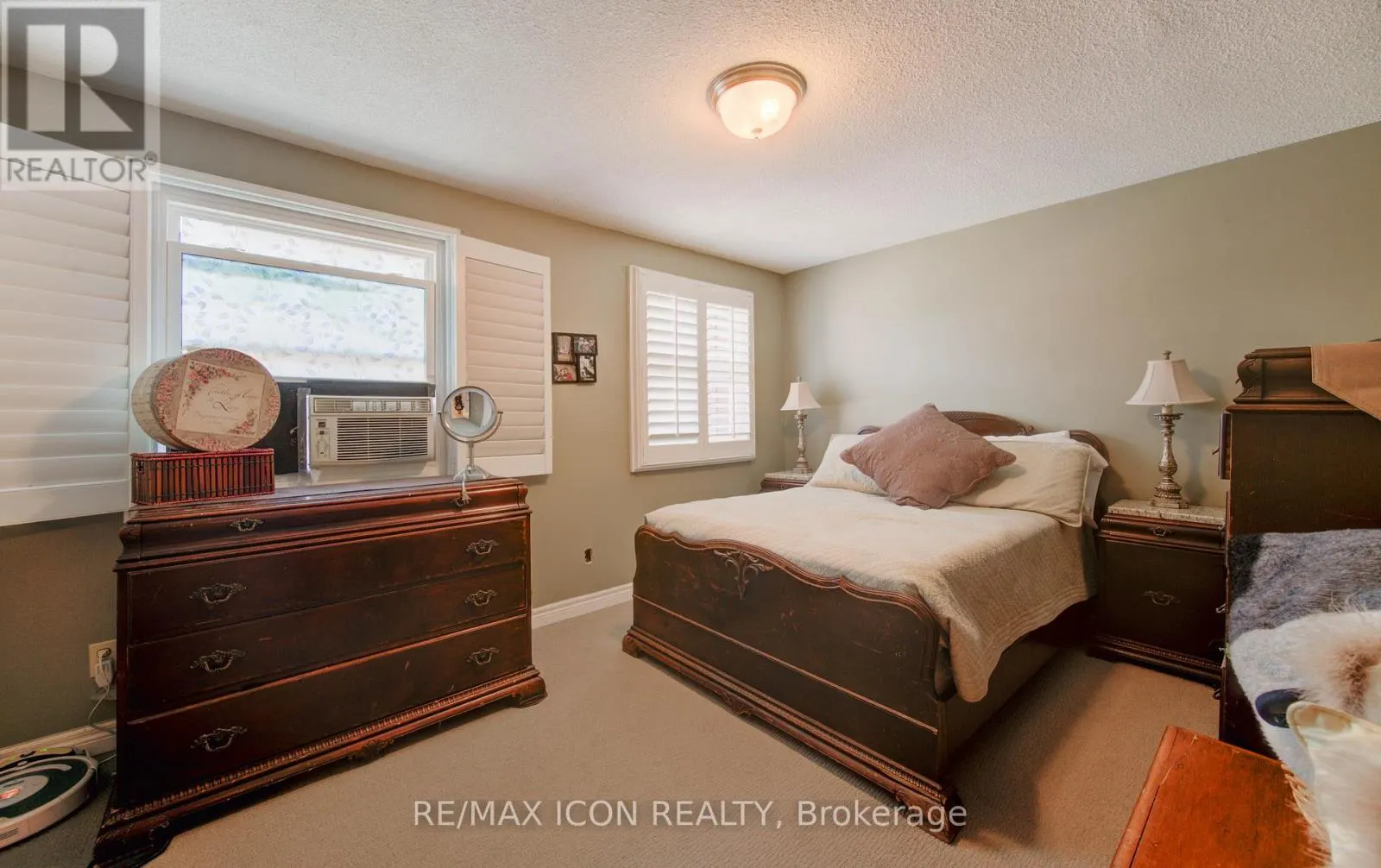 57 - 49 CEDARWOODS CRESCENT