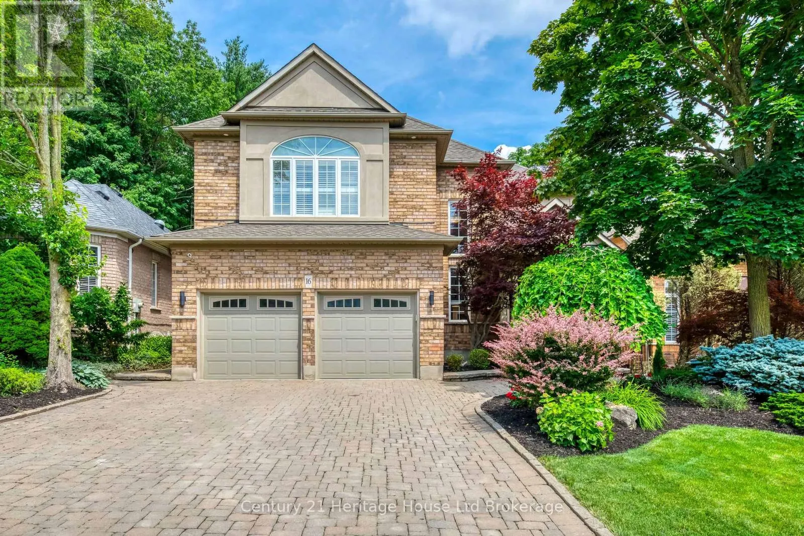 16 SWEETMAN DRIVE