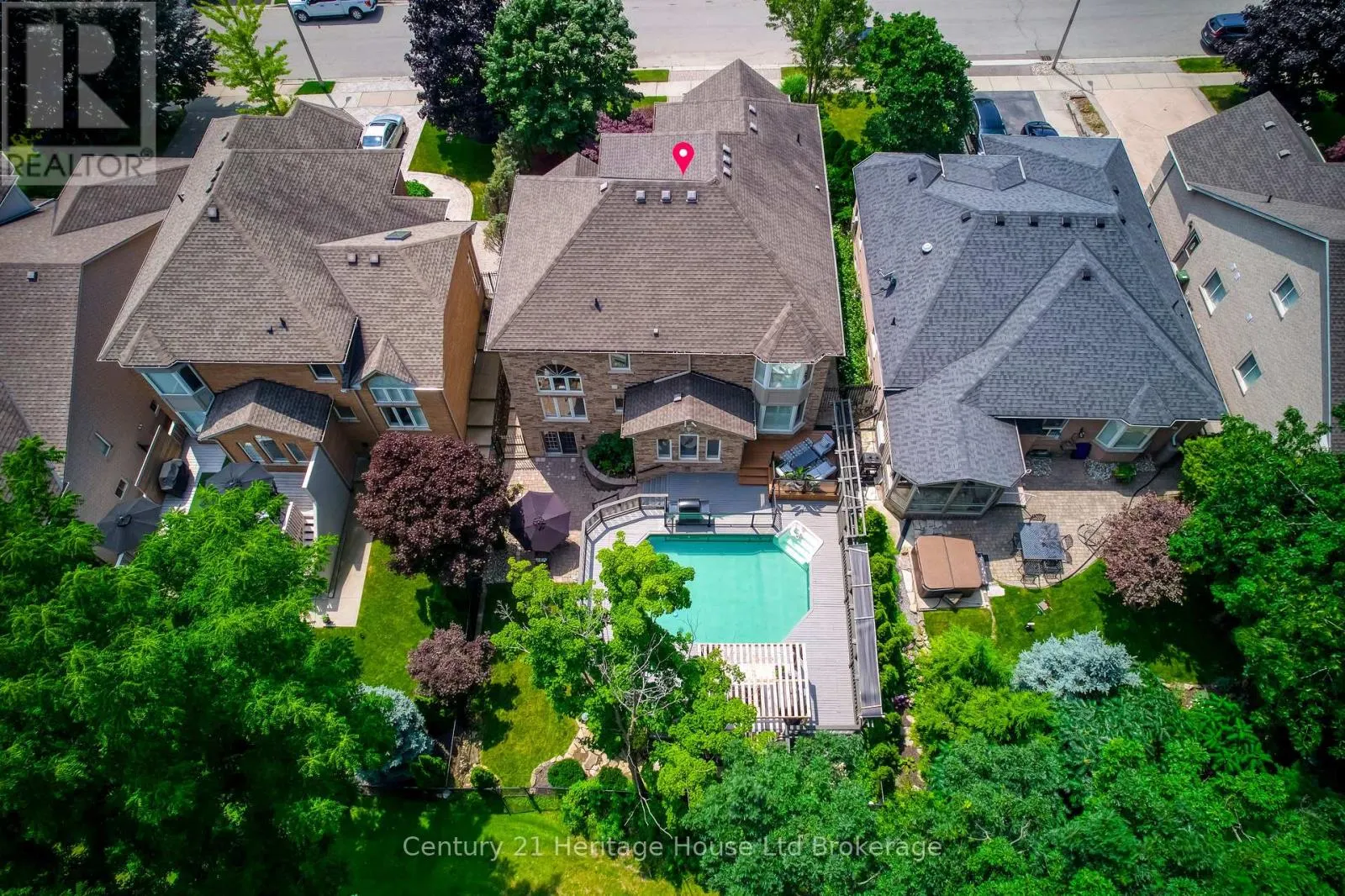 16 SWEETMAN DRIVE