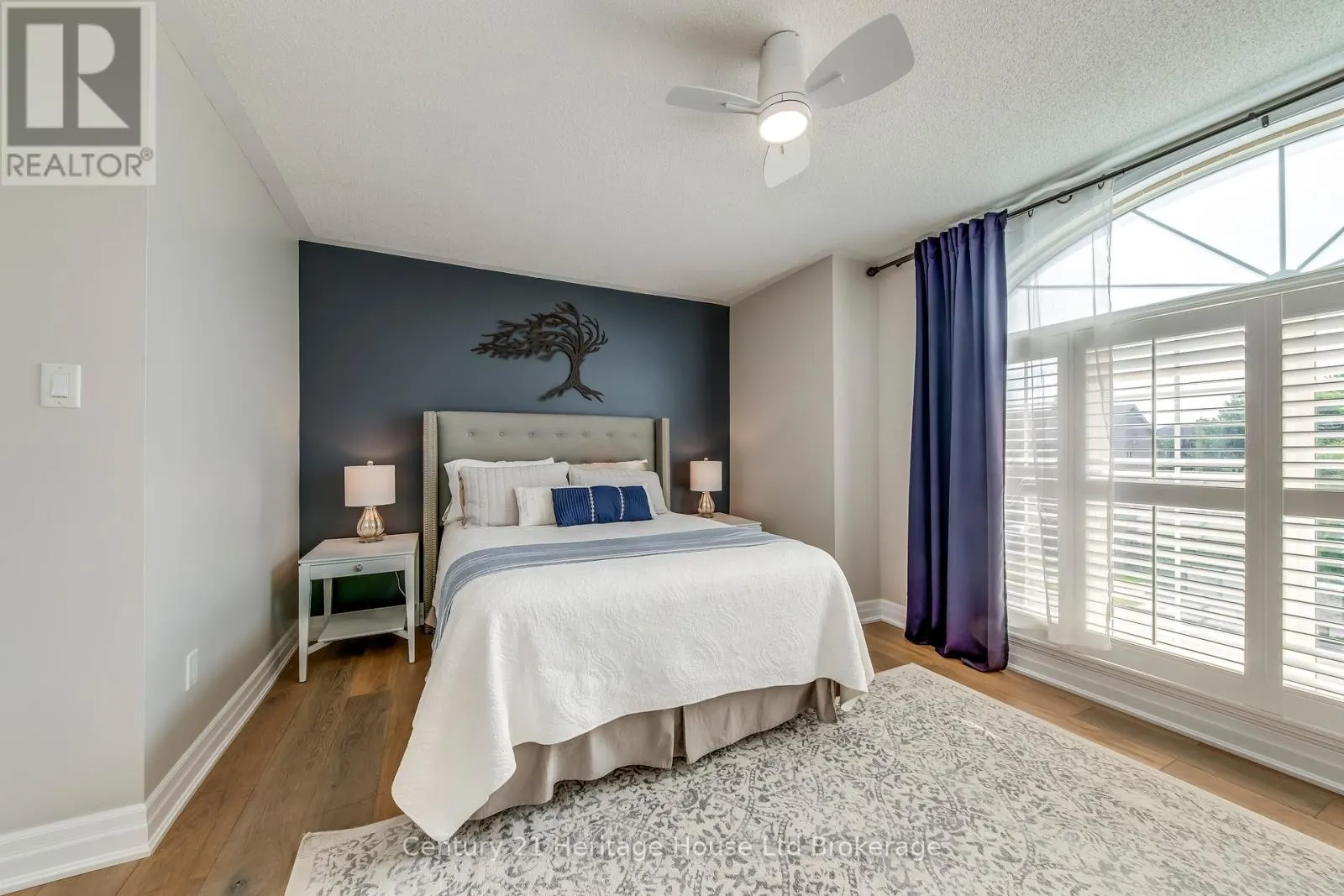 16 SWEETMAN DRIVE