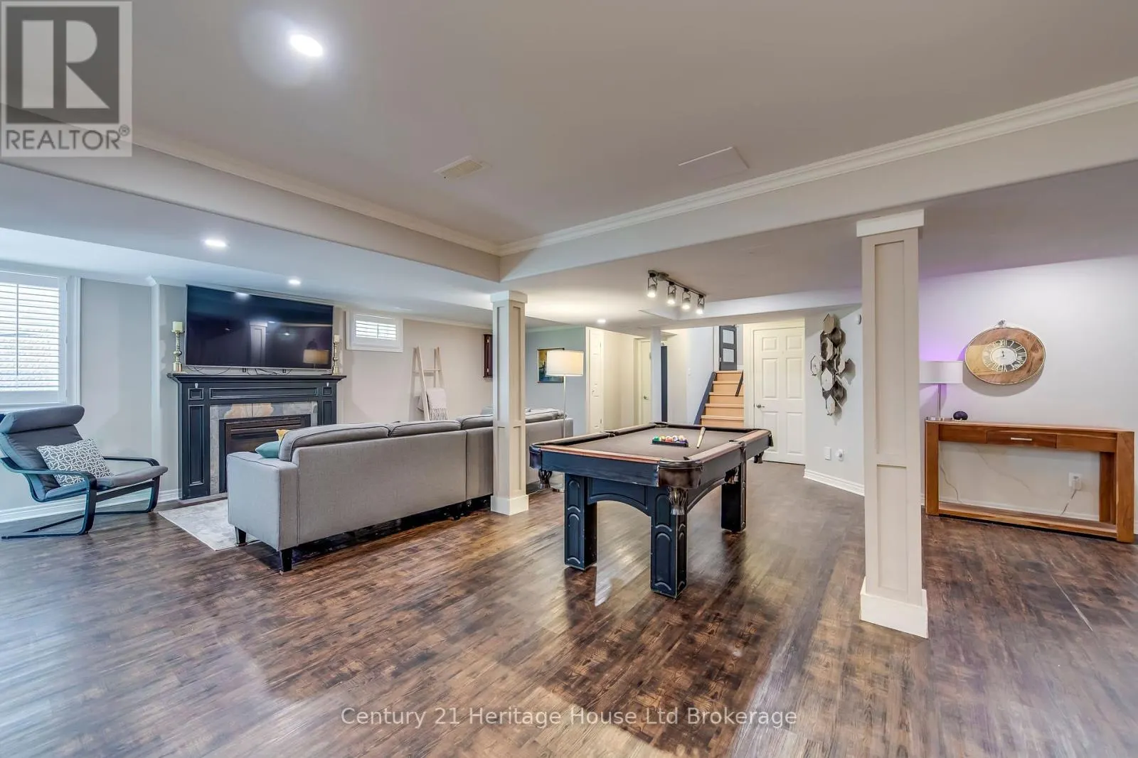 16 SWEETMAN DRIVE