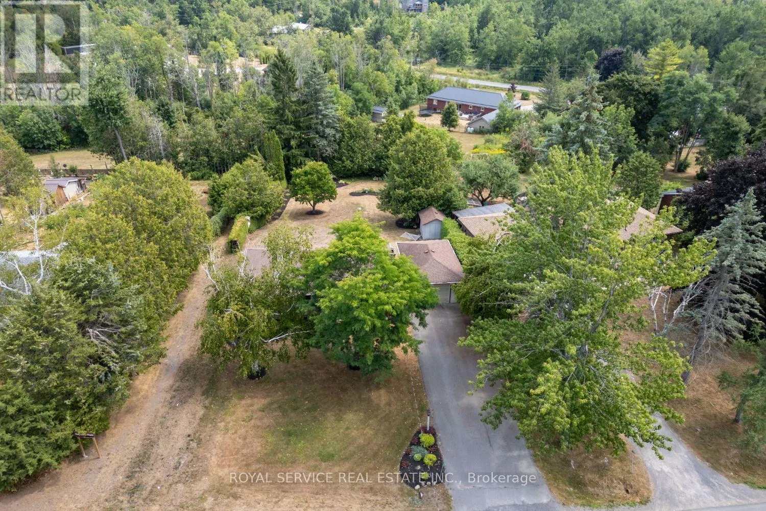 746 DALEVIEW ROAD