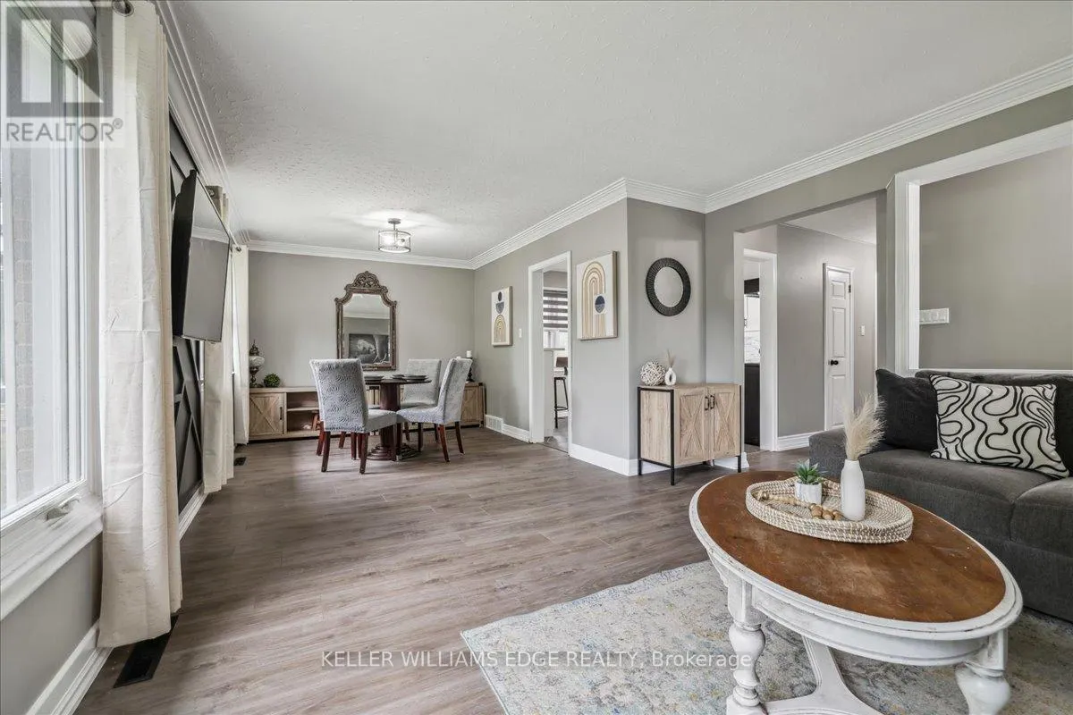 5 HOWARD AVENUE