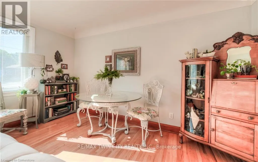 MAIN - 29 SCRIMGER AVENUE