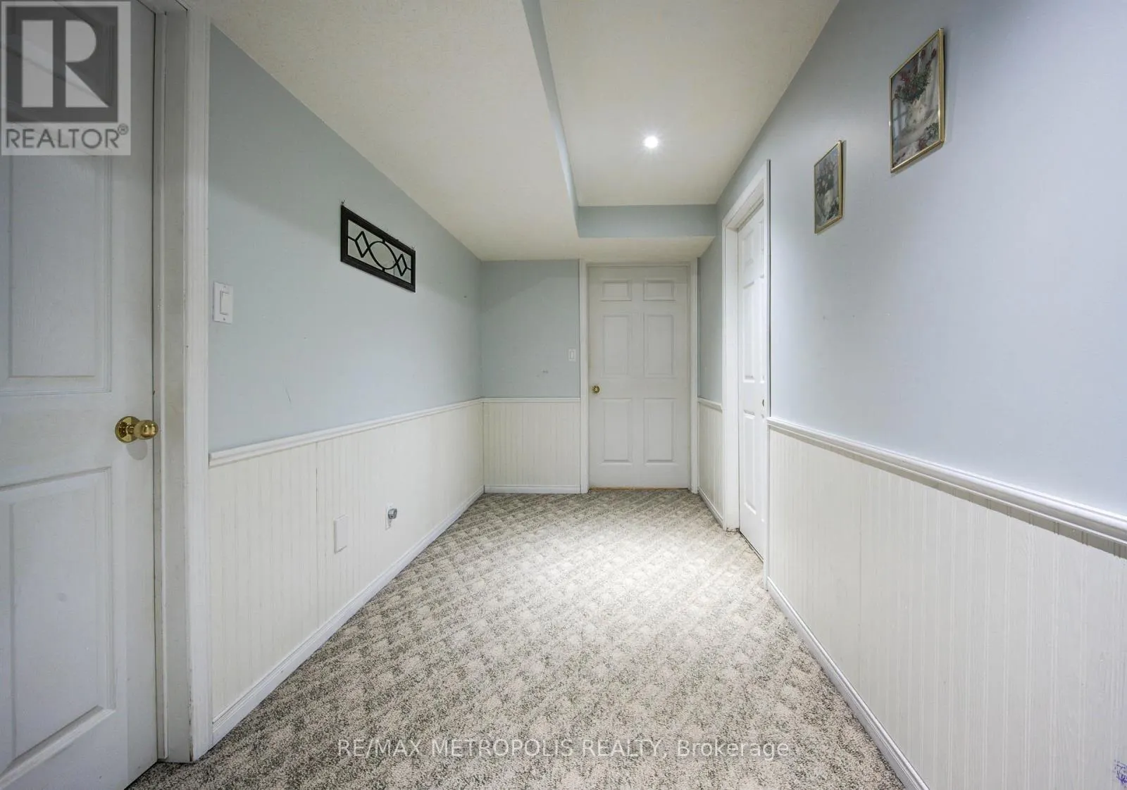 258 SAGINAW PARKWAY