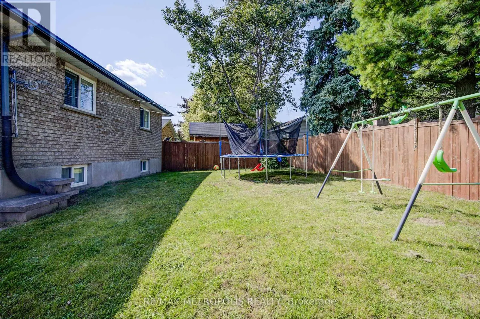 258 SAGINAW PARKWAY