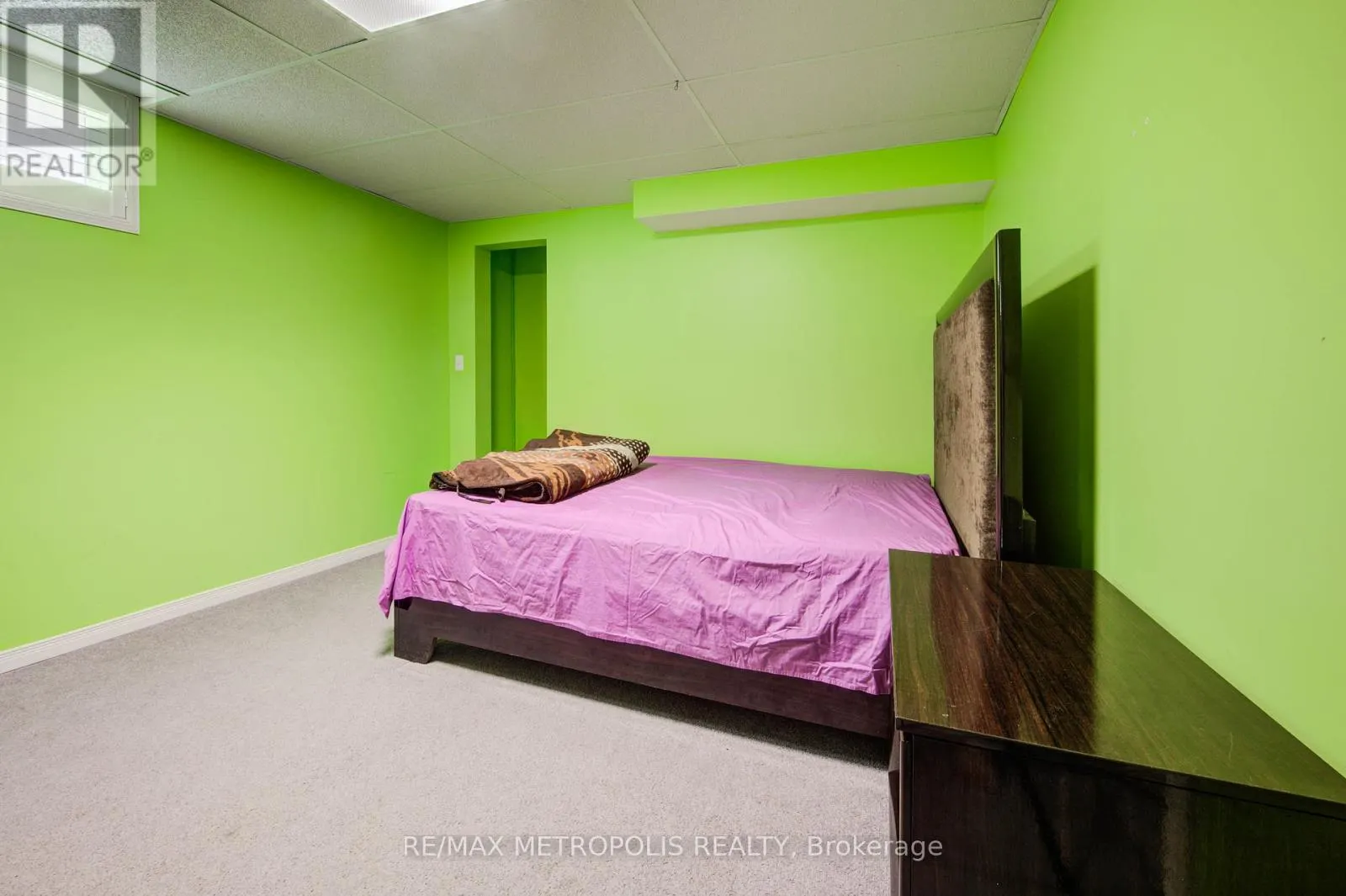 258 SAGINAW PARKWAY
