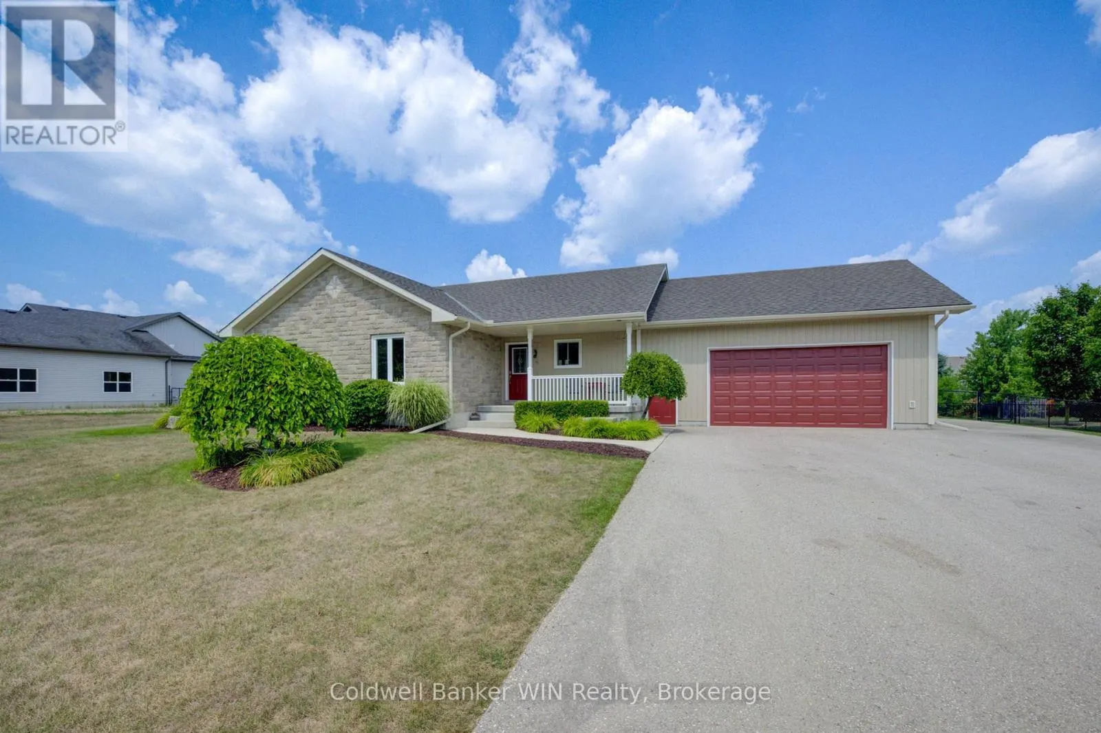 22 REGENCY DRIVE