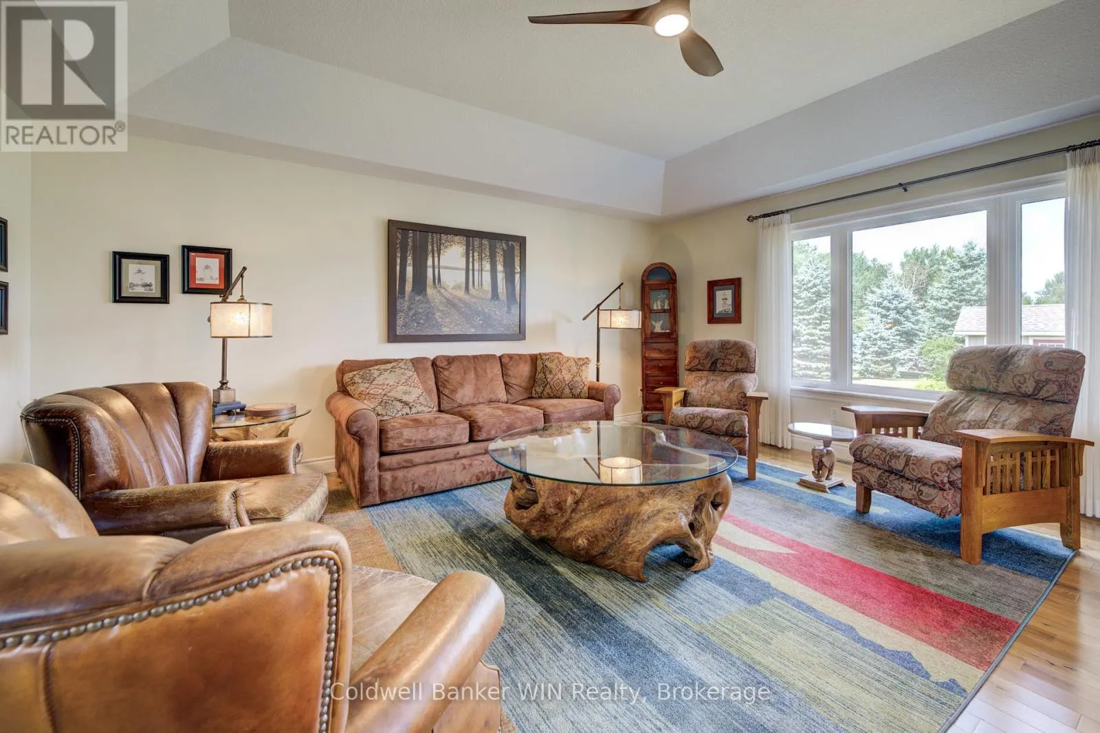 22 REGENCY DRIVE