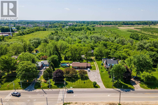 1048 GARNER RD E, Hamilton