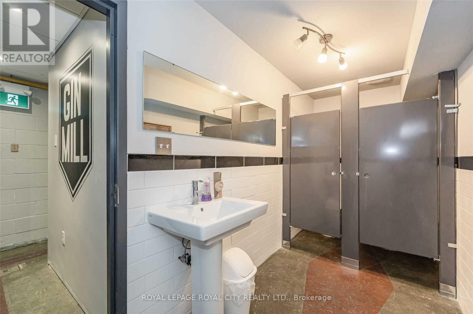 Listing X5778335 - Large Photo # 17