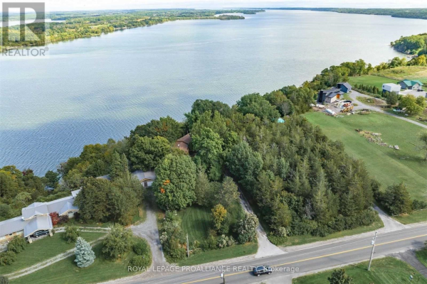 329 COUNTY ROAD 7, Prince Edward County