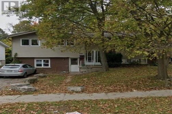 393 HAZEL ST, Waterloo