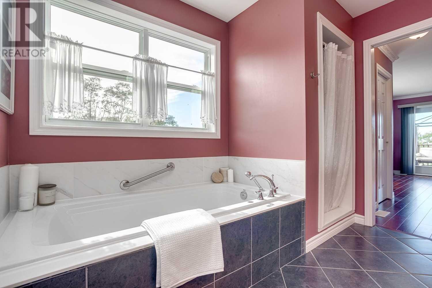 Listing X5788214 - Large Photo # 33