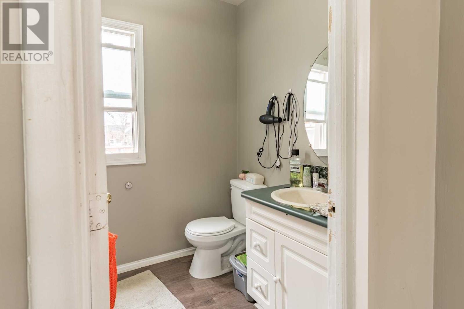 Listing X5828407 - Large Photo # 3