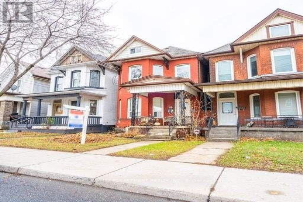 215 WENTWORTH ST N, Hamilton