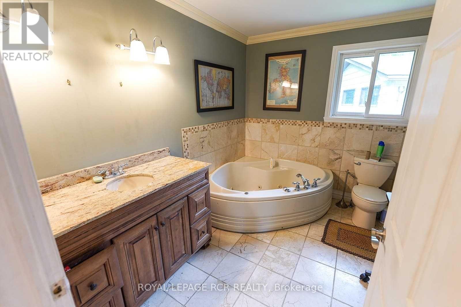Listing X5857239 - Large Photo # 14