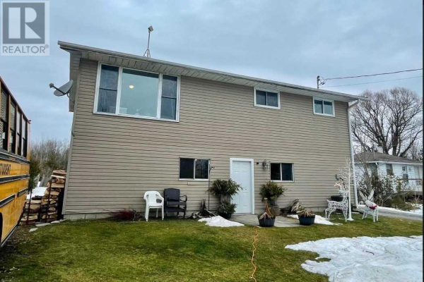 212 MCGUIRE BEACH RD, Kawartha Lakes