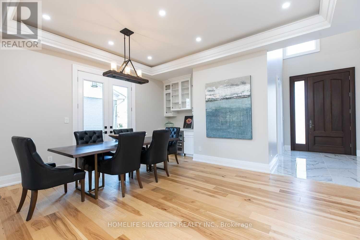 Listing X5863809 - Large Photo # 3