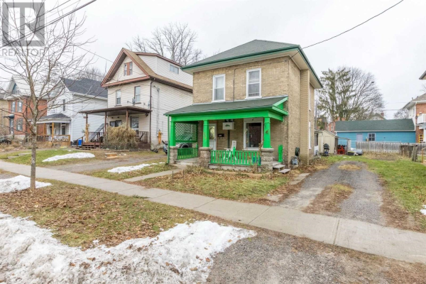 530 BOLIVAR ST, Peterborough