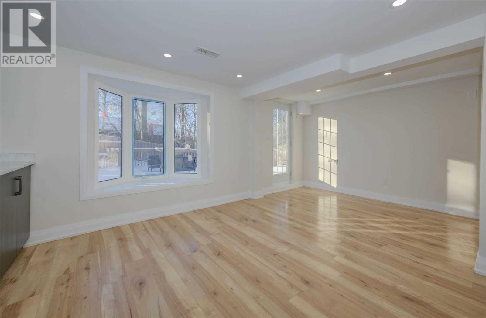 Listing X5871052 - Large Photo # 37
