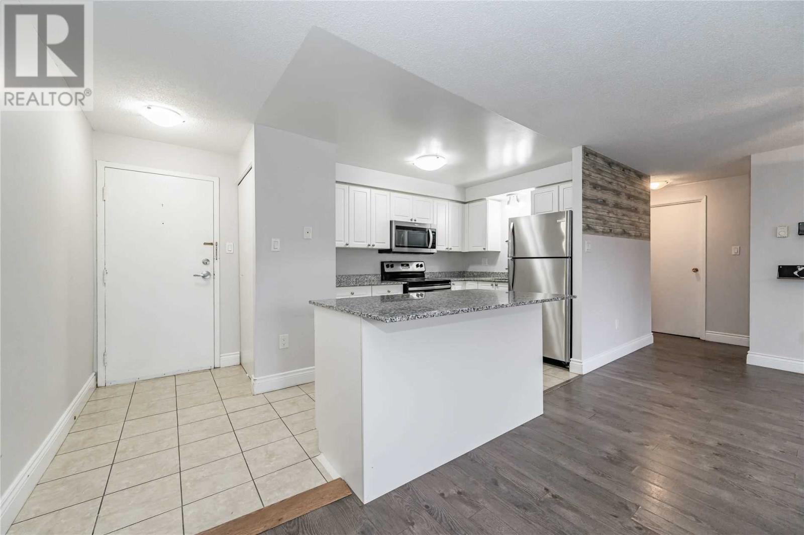 Listing X5871249 - Large Photo # 3