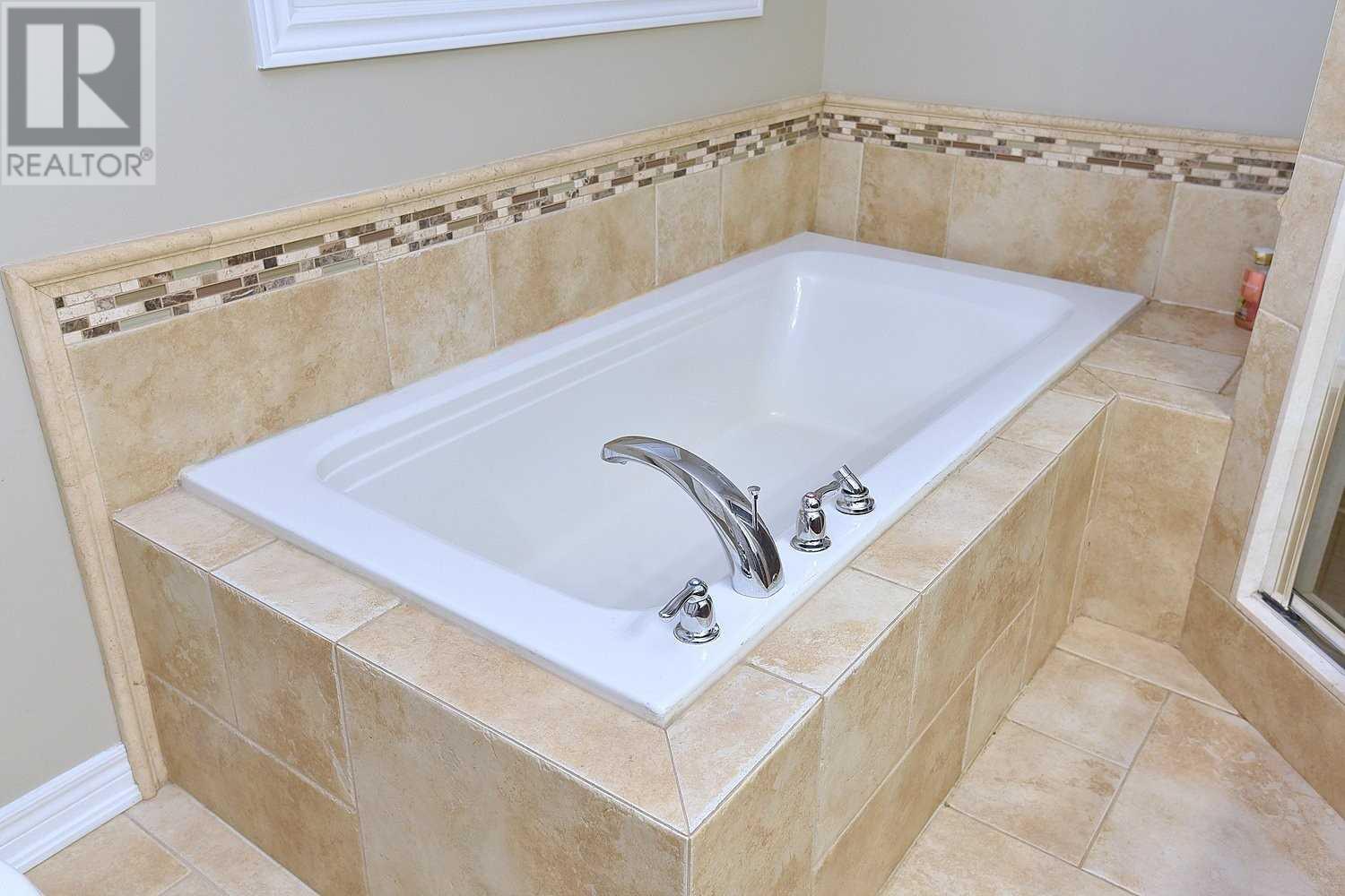Listing X5871644 - Large Photo # 20