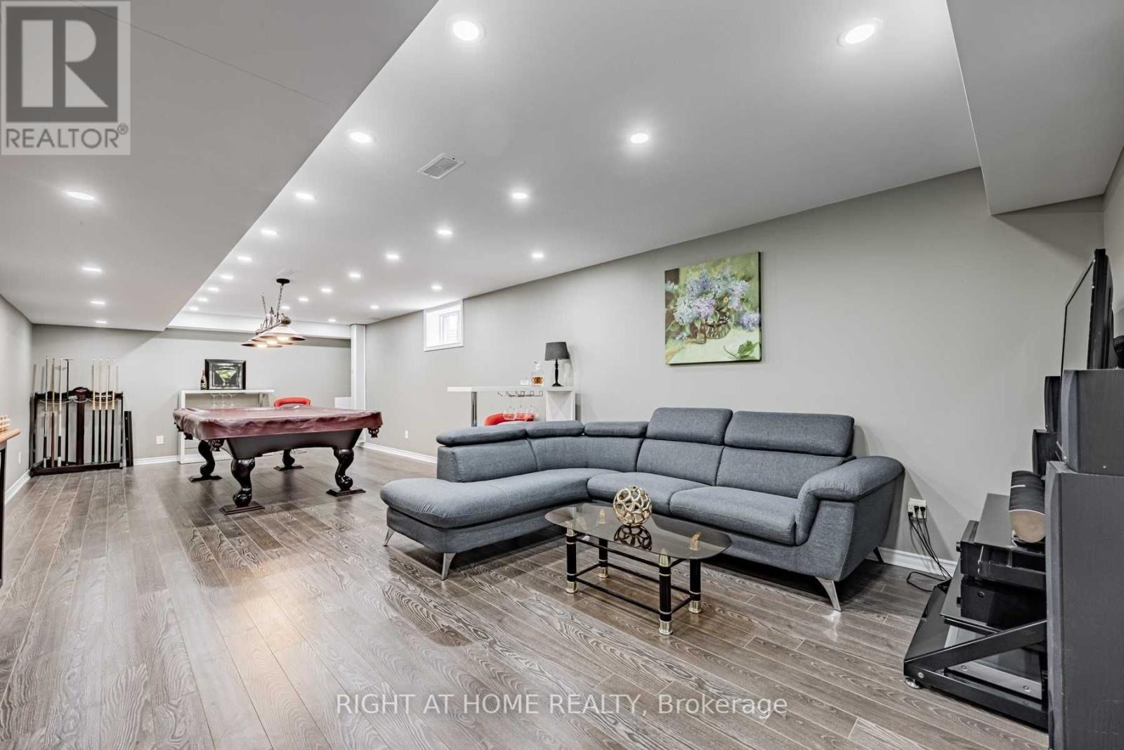 Listing X5871900 - Large Photo # 30