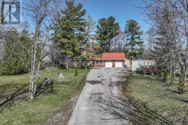 138 LONE PINE RD, Georgian Bay