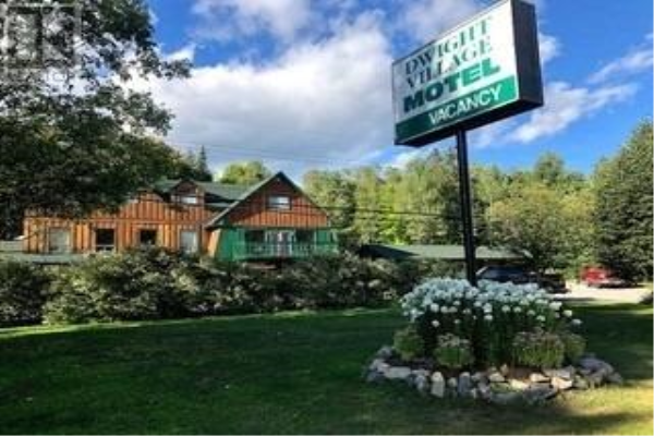 2801 HWY 60 RD, Lake of Bays
