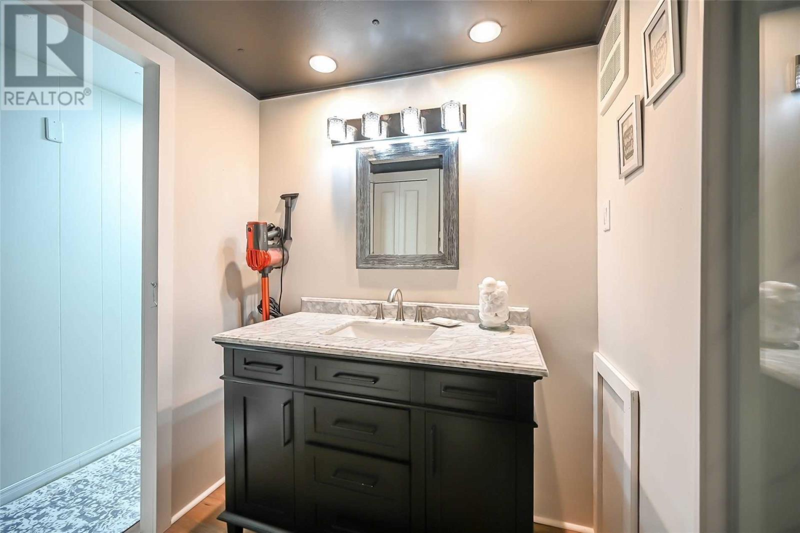 Listing X5873770 - Large Photo # 23