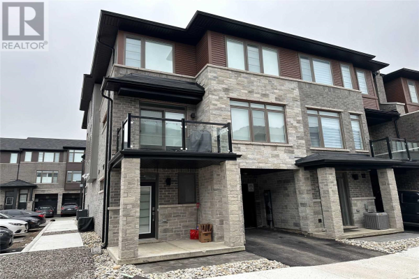 #11 -5000 CONNOR DR, Lincoln