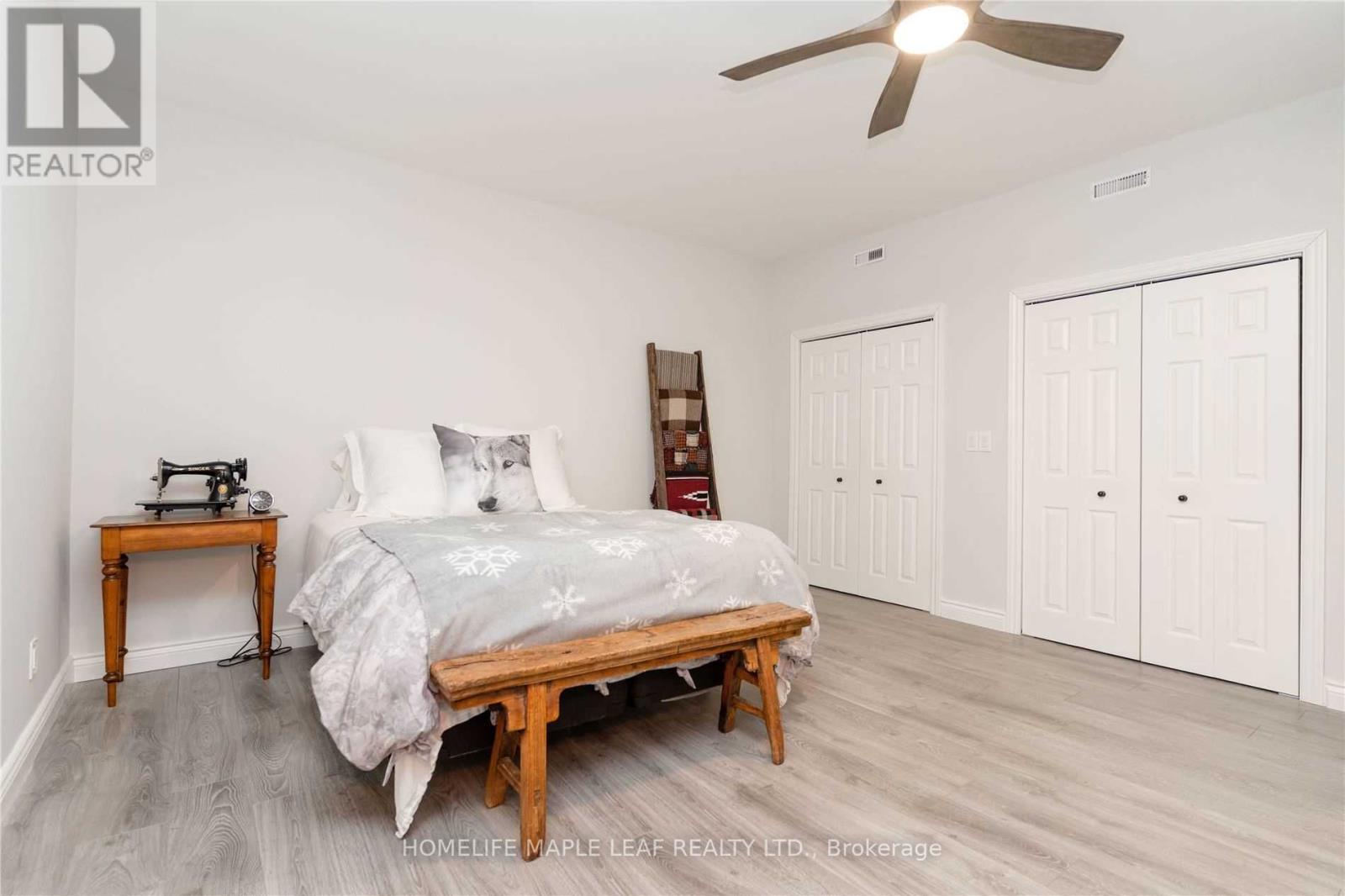 Listing X5877421 - Large Photo # 27