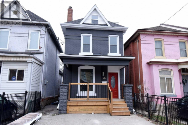 15 FULLERTON AVE, Hamilton