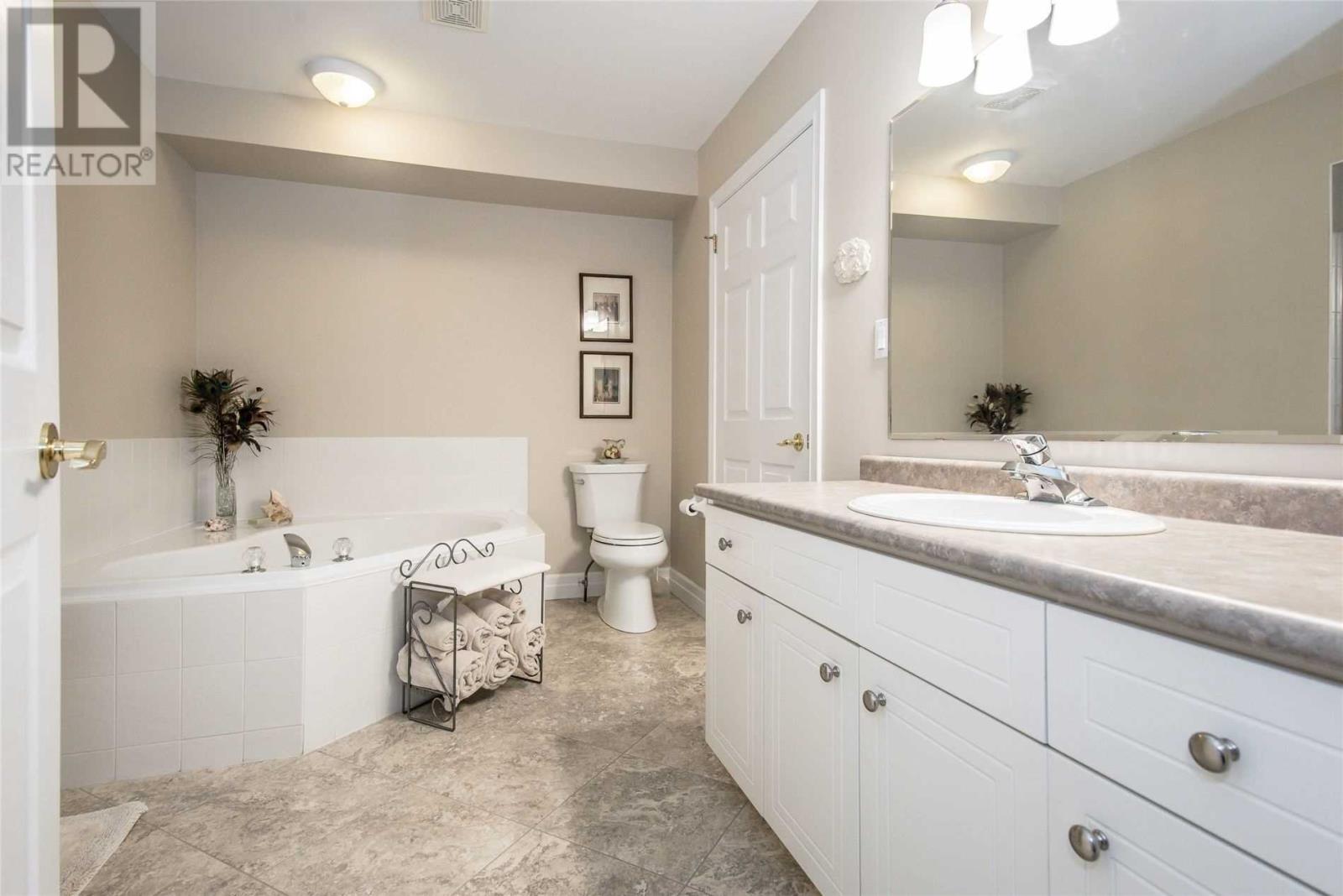 Listing X5880336 - Large Photo # 15