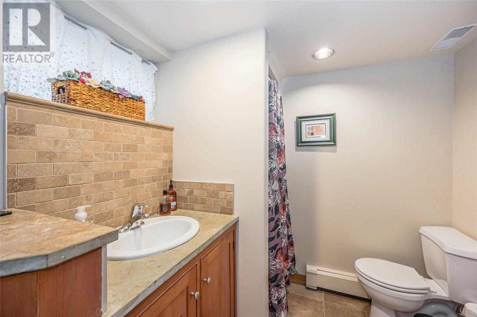 Listing X5880502 - Large Photo # 34