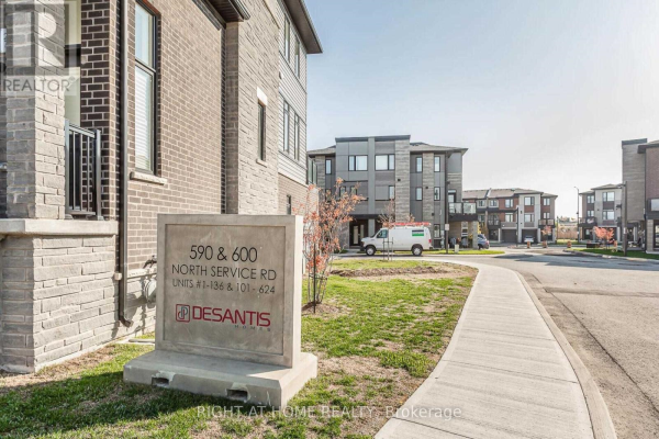 #123 -590 NORTH SERVICE RD, Hamilton