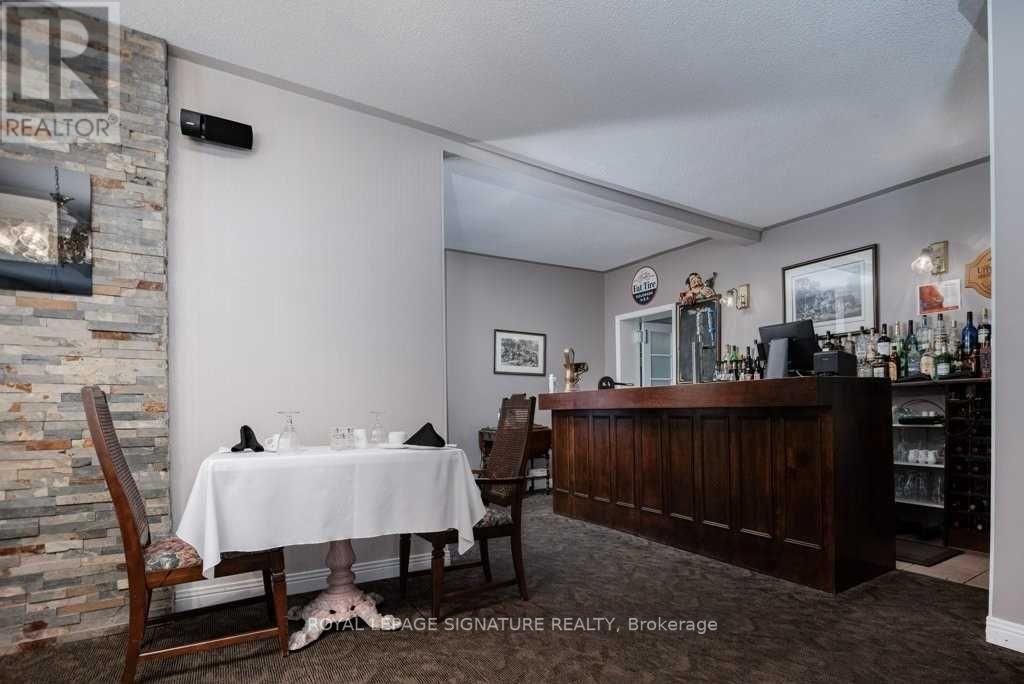 Listing X5883980 - Large Photo # 34