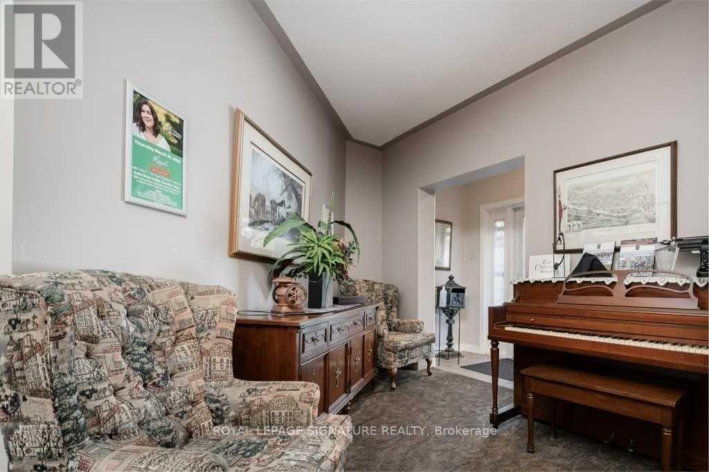 Listing X5883981 - Large Photo # 26