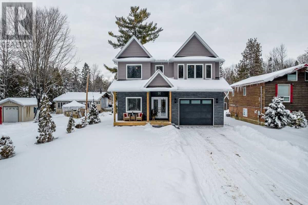 161 STURGEON GLEN RD, Kawartha Lakes