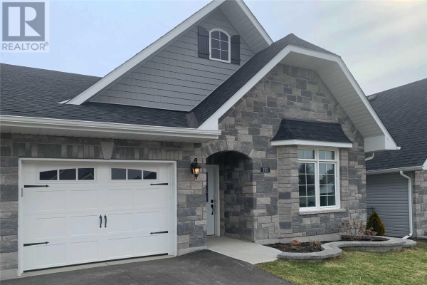 193 WILMER AVE, Gananoque