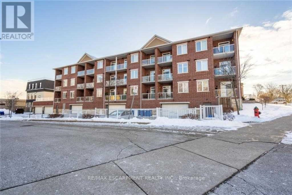 #214 -95 WILSON ST W, Hamilton
