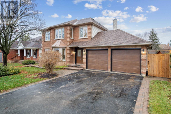 10 SYLVESTER DR, Kawartha Lakes