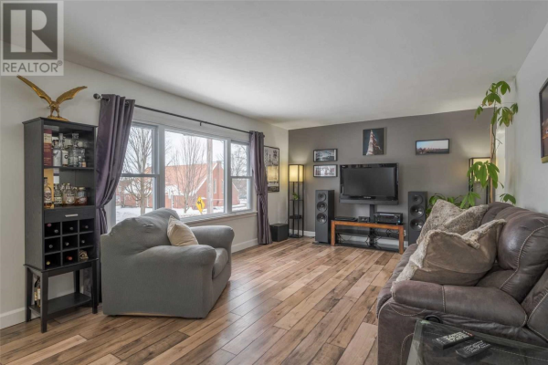22 COUNTY RD 40 RD, Asphodel-Norwood