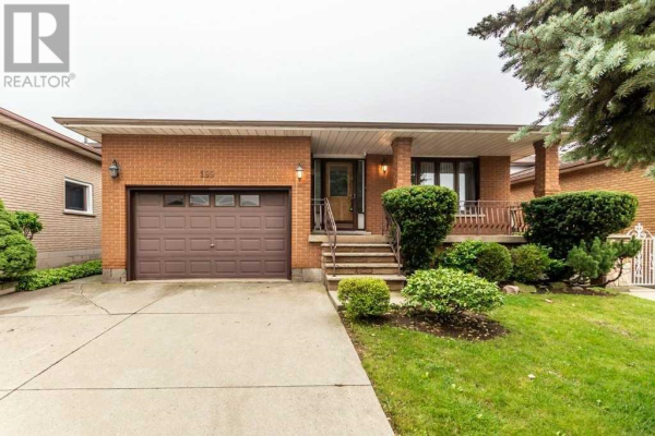199 DARLINGTON (UPPER) DR, Hamilton