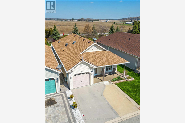 26 BALSAM TR, Norfolk