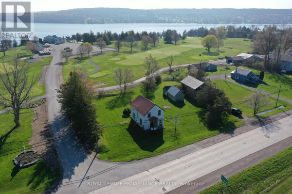 724 HIGHWAY 49, Prince Edward County