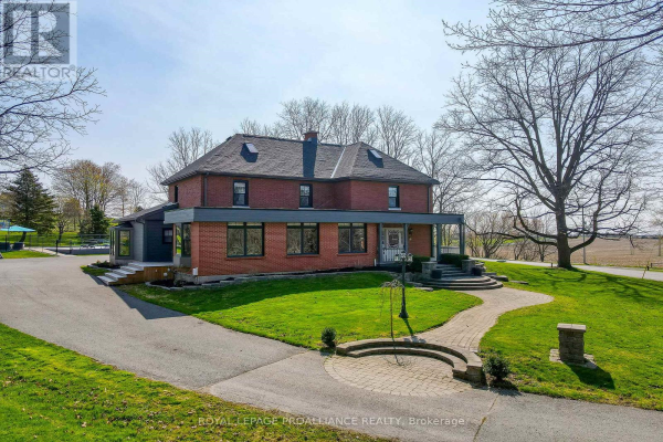 8168 DANFORTH RD W, Hamilton Township