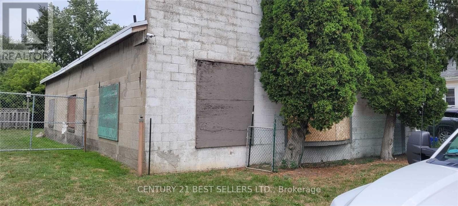 Listing X5928071 - Large Photo # 1